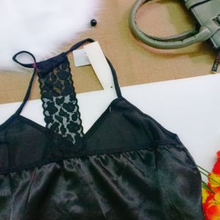 Đồ bộ phi lụa cổ yếm phối ren siêu sexxy