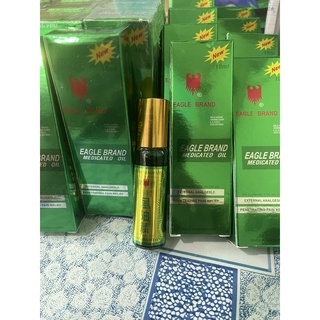 Dầu gió xanh eagle brand lăn 10ml