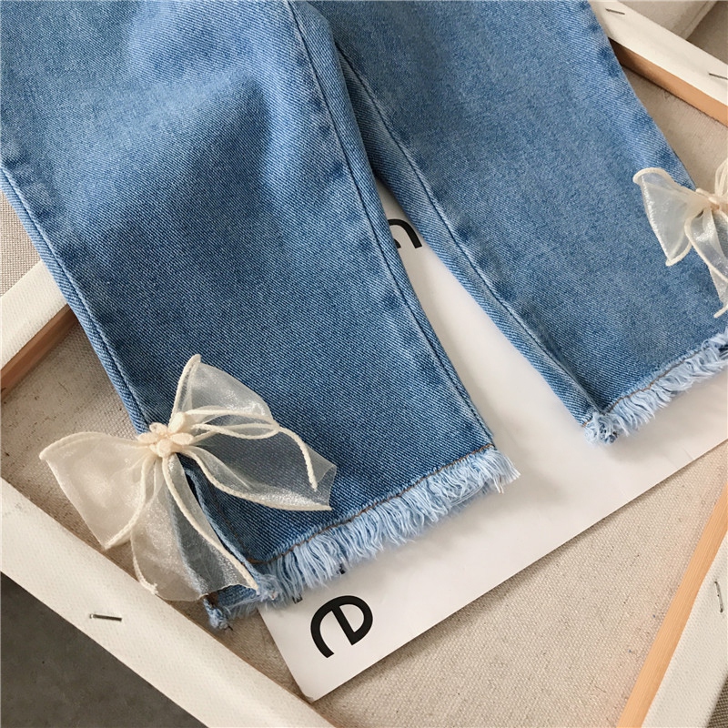 Quần Jeans Xẻ Ống Đính Nơ Đáng Yêu Cho Bé Gái