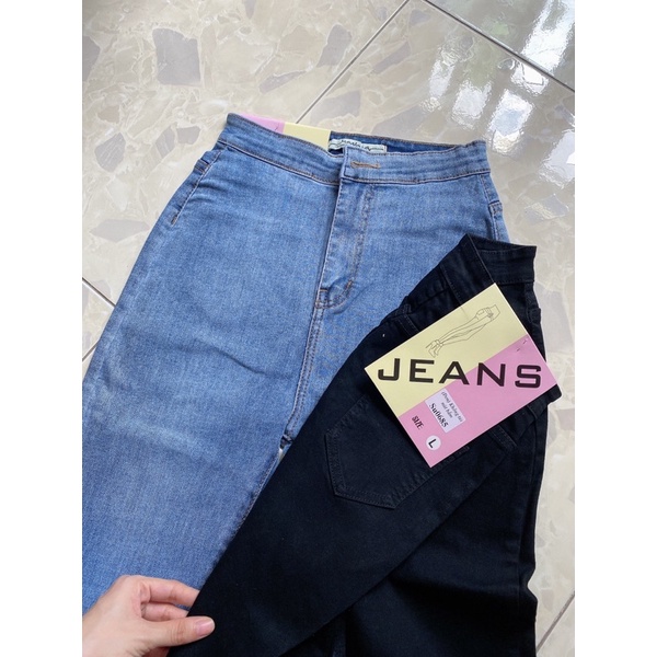 xả kho quần jean lưng cao size L đọc mô tả (hình thật shop Thảo Nhỏ Store chụp )