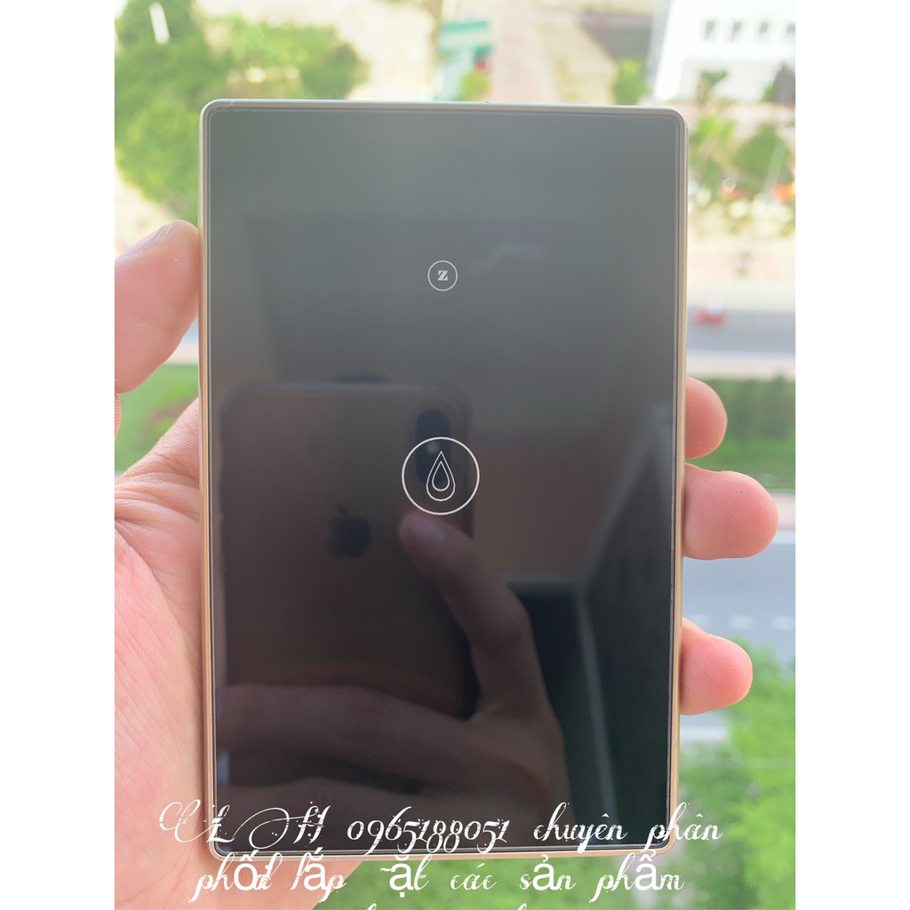 Công tắc nước nóng 20A zigbee  Tuya viền vàng