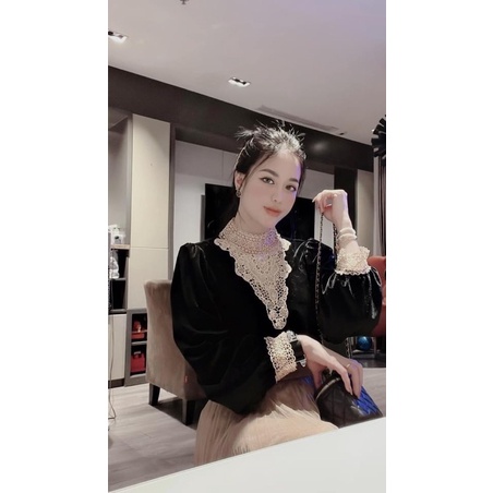 áo nhung ren cổ tàu