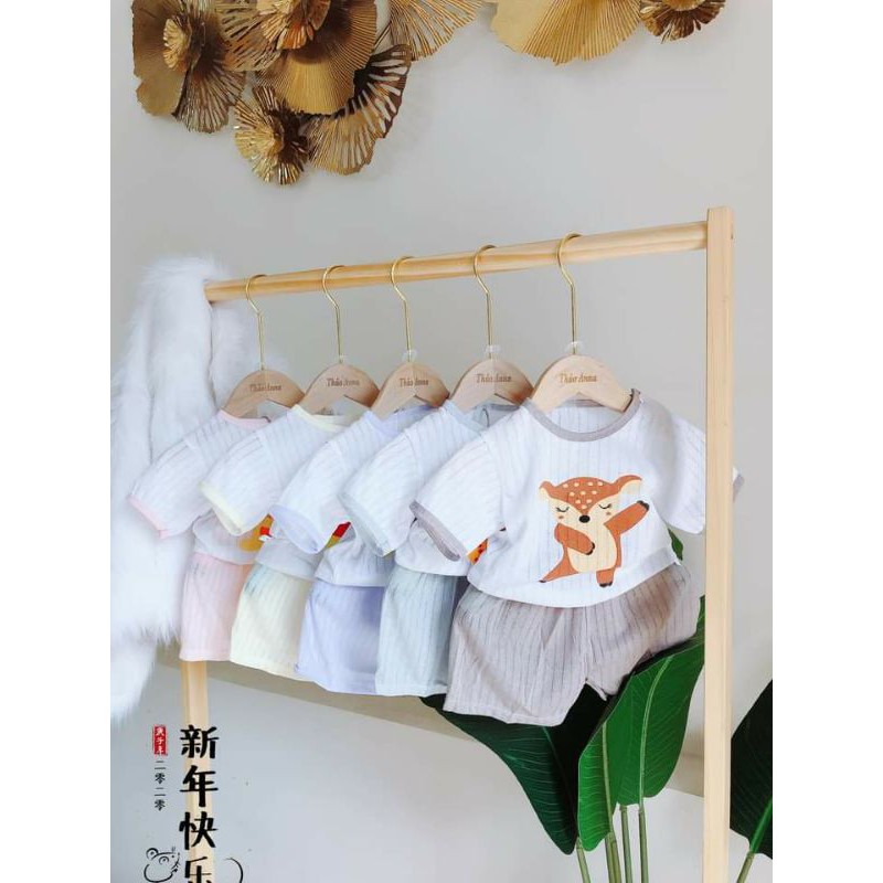 BỘ COTTON GIẤY CỘC TAY PHỐI HÌNH NGHỘ NGHĨNH CHO BÉ 6-15 KG