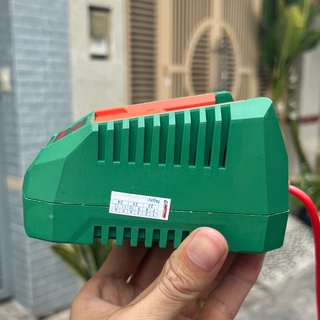Sạc pin 21v/2.4ah dekton m21-s24