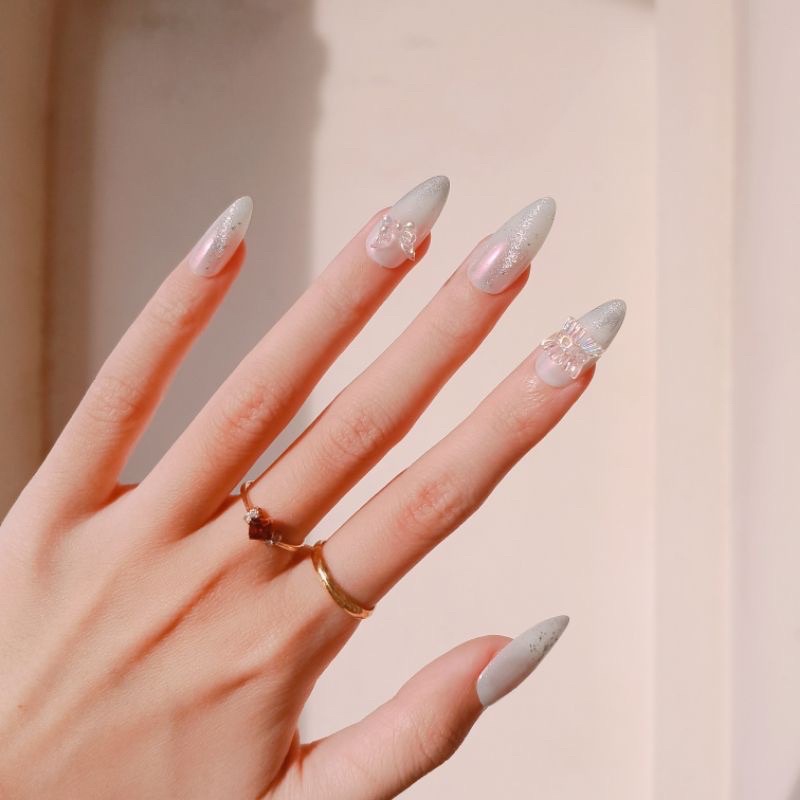 Nailbox nuna móng úp thiết kế móng tay màu nude mắt mèo ánh gương đính charm nơ gấu