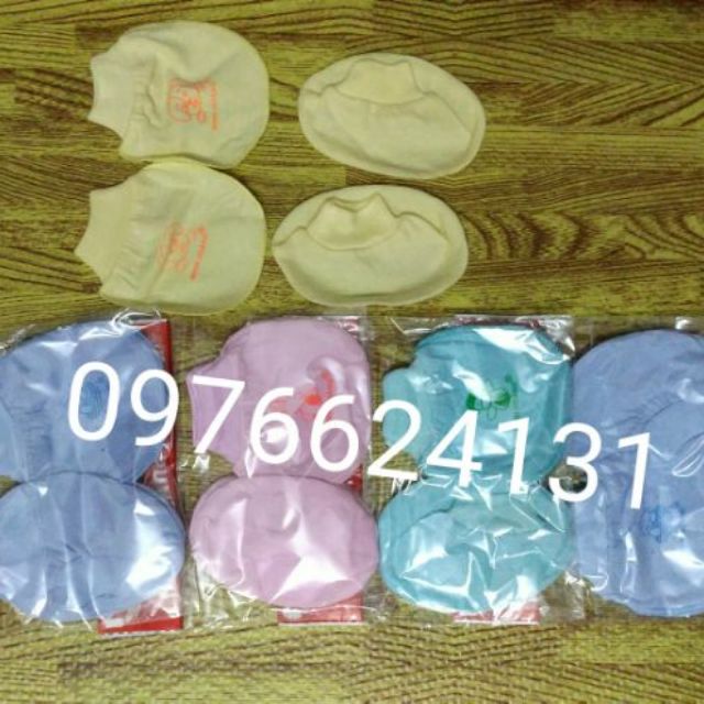 Bao tay bao chân bé sơ sinh