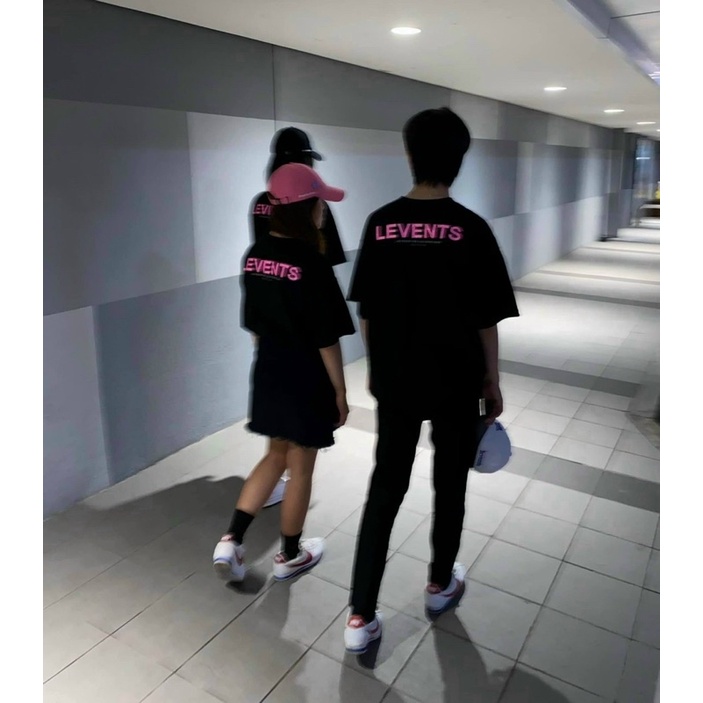 Áo thun Tee Levents XL Logo màu đen chữ hồng chất cotton cao cấp