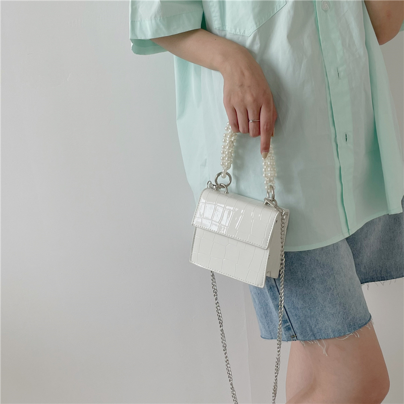 Túi xách mini đeo chéo vai tay cầm ngọc trai thời trang 2021 cho nữ