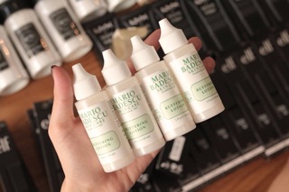 Chấm mụn mario badescu buffering