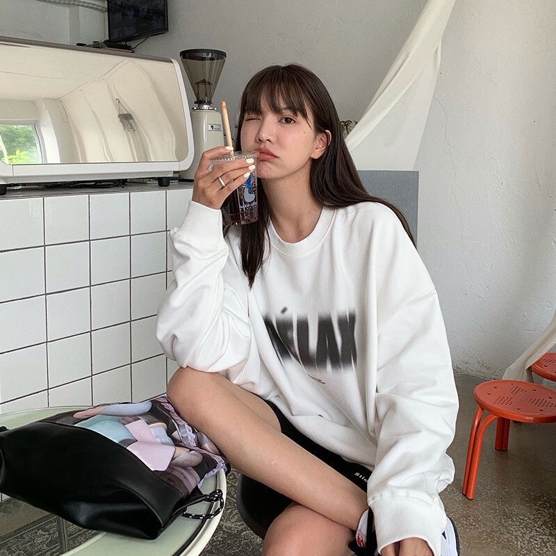 Áo swt chữ in Relax