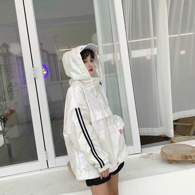 Áo khoác gió hologram ulzzang | BigBuy360 - bigbuy360.vn