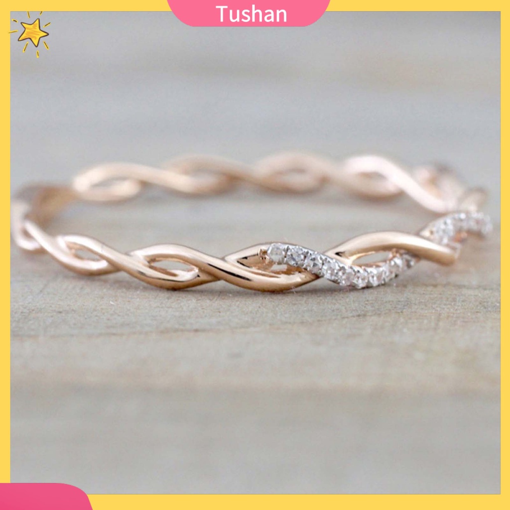 Nhẫn cưới mạ điện trọng lượng nhẹ tinh tế