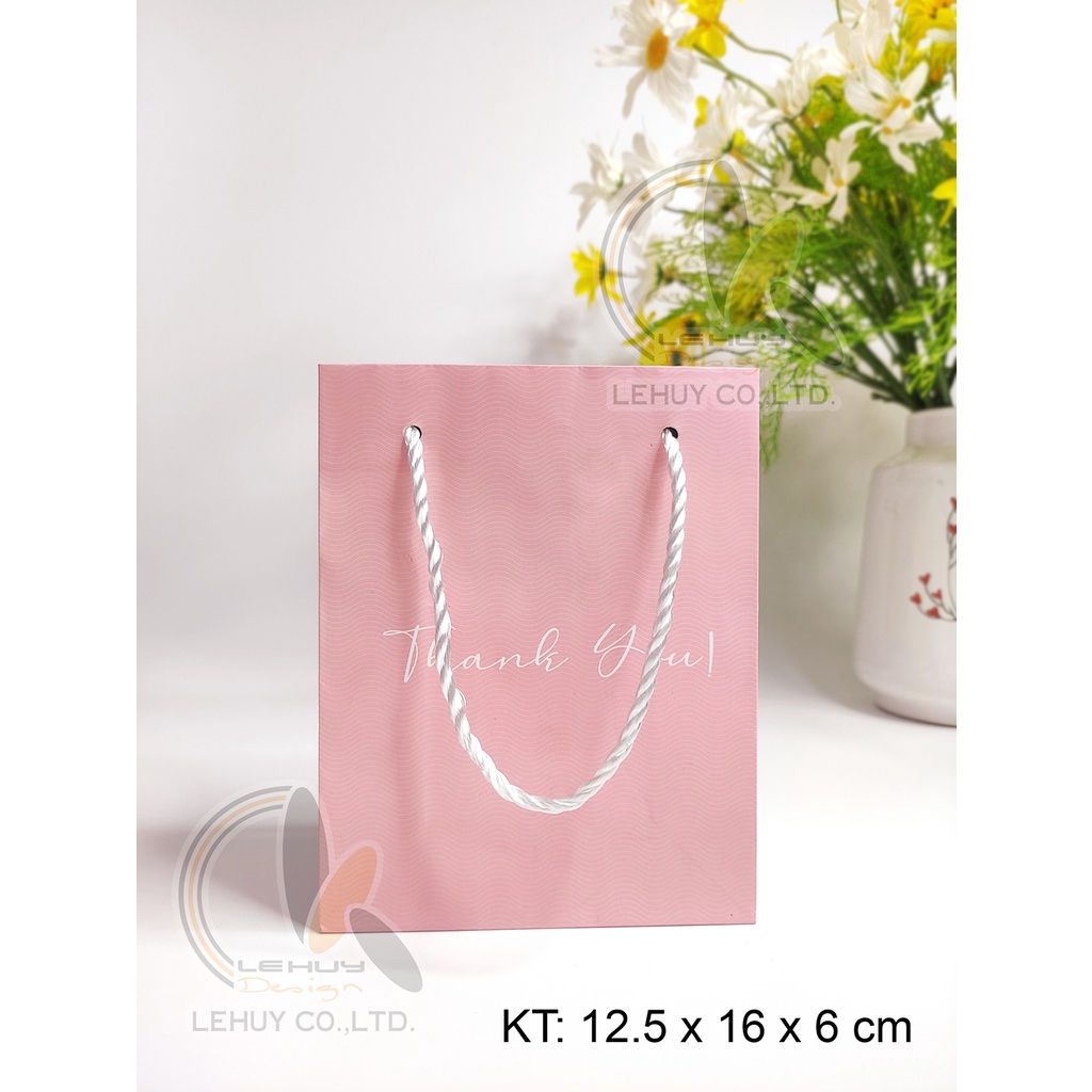 10 Túi giấy nhỏ đựng quà màu hồng phấn KT 12.5x16x6 CM