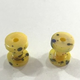 KHUYÊN NONG TAI NHỰA HÌNH 4MM