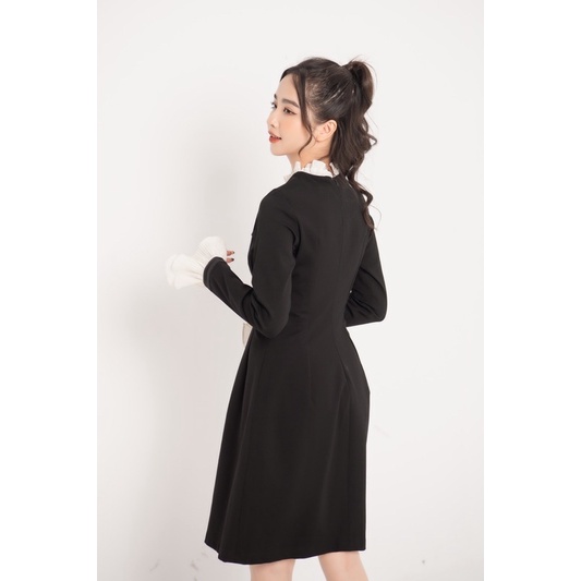 Váy liền dáng suông phối nhún bèo nữ tính sang chảnh Kaitlyn Harriet