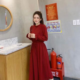 Váy midi đỏ