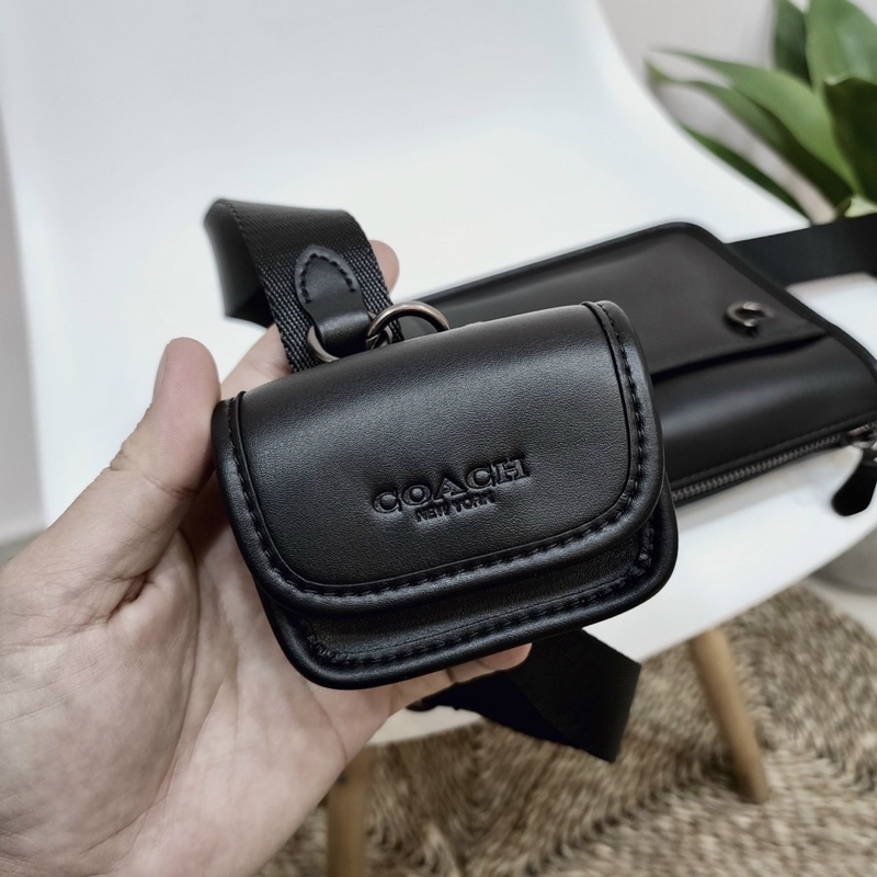 Túi đeo chéo coach Heritage tặng kèm túi nhỏ