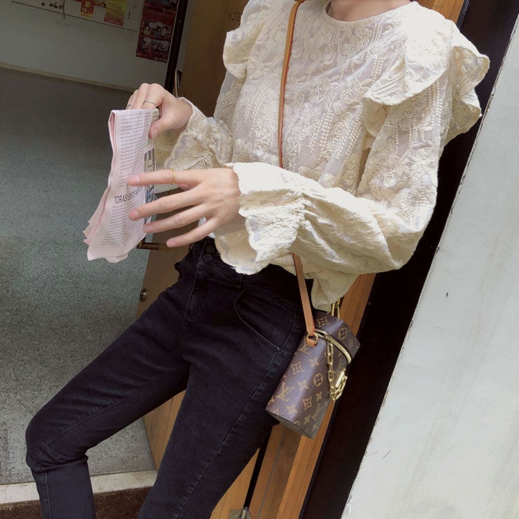 Trendy Trumpet Sleeve Lace Lace Shirt for Women 2022 Spring New Retro Sweet Long Sleeve Lace Top Ins Fashion