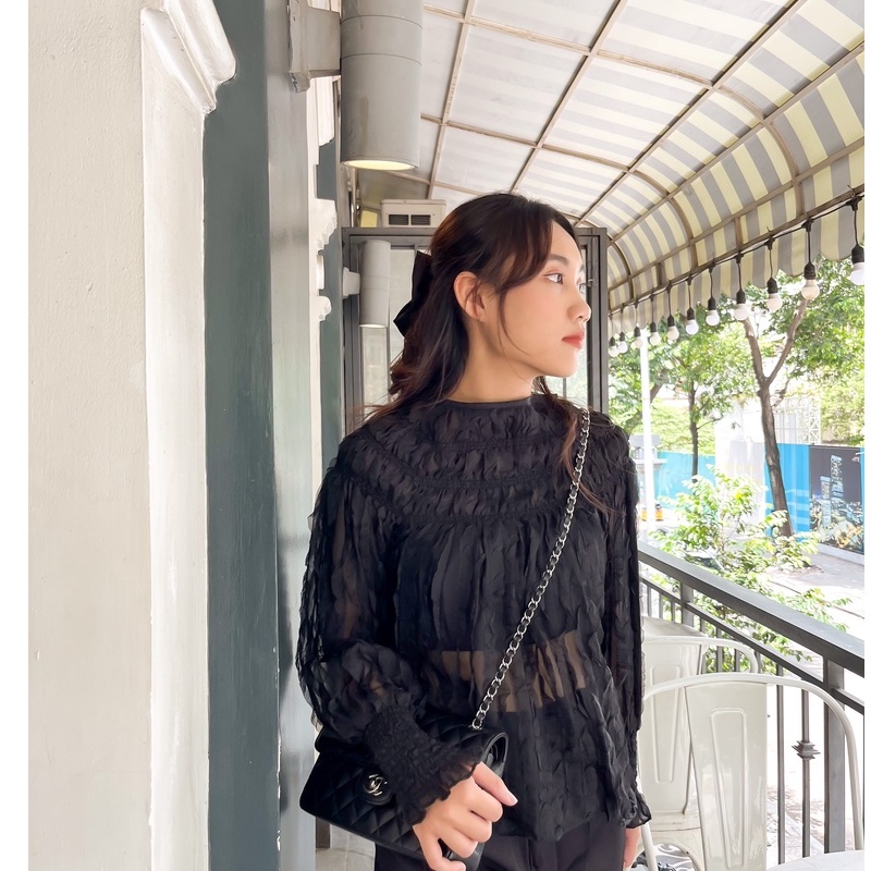 (HÀNG SẴN - ẢNH THÂT) Aó voan tơ nhúng cổ, tay dài. Áo sơ mi cổ tròn 2 màu Be &amp; Đen FREESIZE