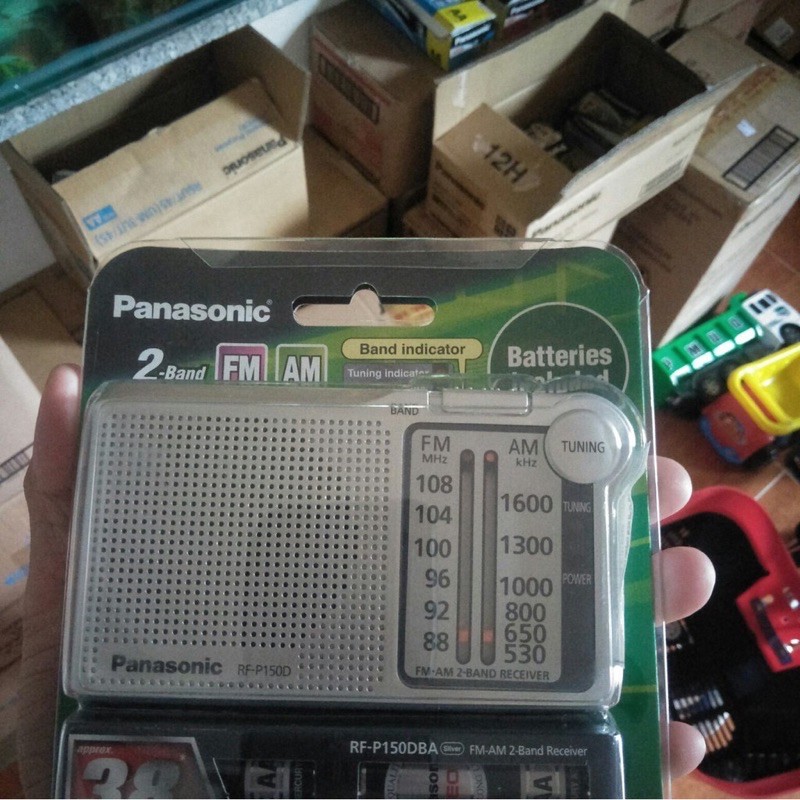 Đài Radio FM/AM Panasonic RF-P150DBA Vỉ 1 chiếc kèm 2 viên pin