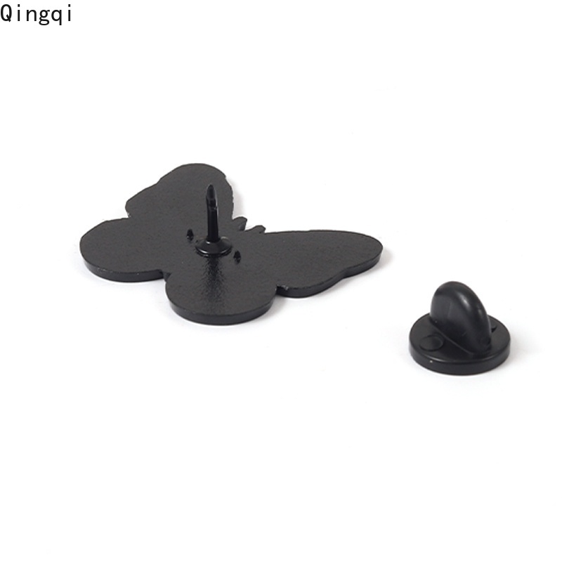 Ghim cài áo Miss Zoe hình đầu lâu thời trang gothic cá tính