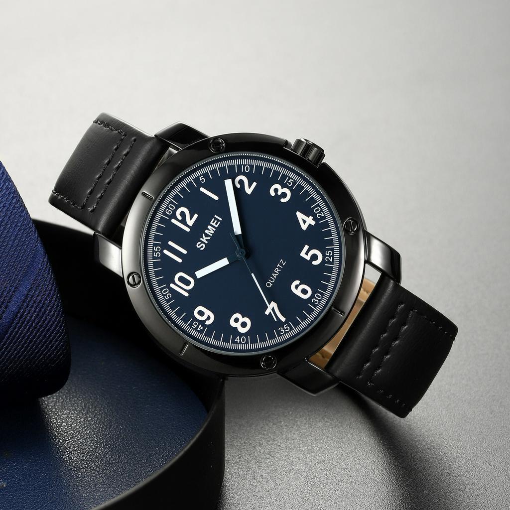 Đồng Hồ Quartz Dây Da SKMEI