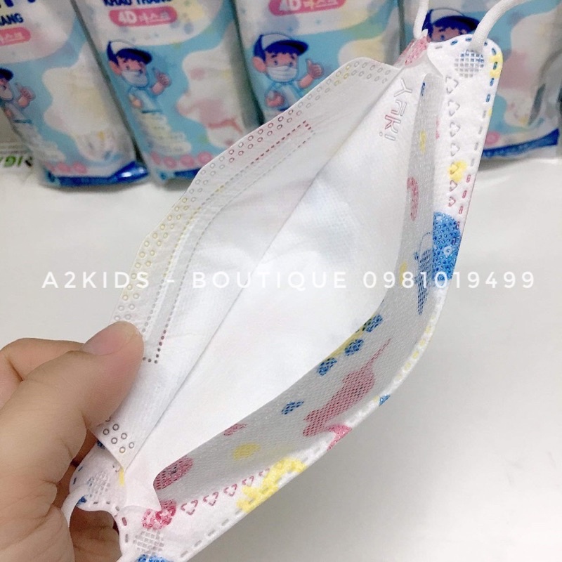 Khẩu Trang 4D Trẻ Em Kháng Khuẩn Yuki Hoạ Tiết Khủng Long (túi/6 cái)