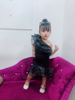 Set đầm đen thiết kế