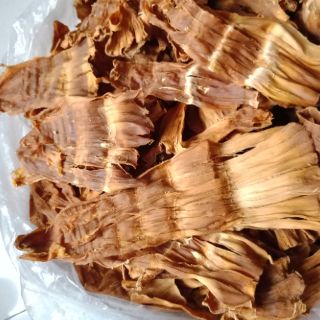 Măng tre khô