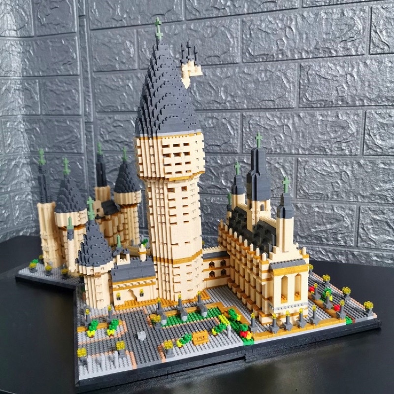 Lâu đài phép thuật Hogwarts phim Harry Potter 7750 mảnh ghép mô hình đồ chơi xếp hình lắp ráp lego trẻ em