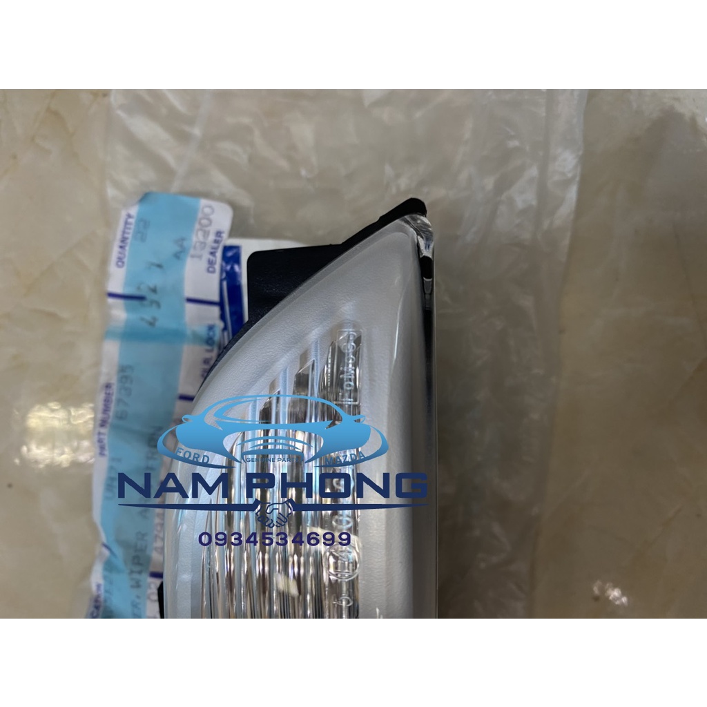 Đèn xi nhan trên gương Ranger Everest 16 RH LH - AB3913A355AA / AB3913A356AA