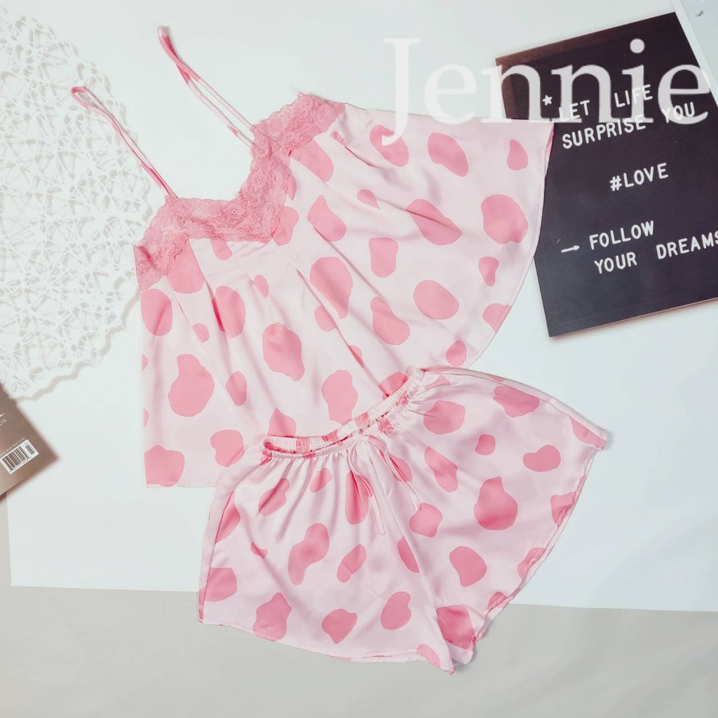 Đồ ngủ hai dây viền ren đùi lụa satin siêu mát mẻ