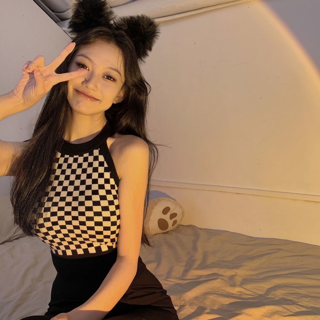 Mới Áo Dệt Kim Sát Nách Cổ Yếm In Họa Tiết Độc Đáo Thời Trang Cho Nữ