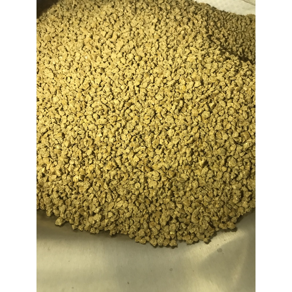 Cám Gà Con - Cám Gà Đẻ | Thức ăn hỗn hợp cho gà con, gà đẻ, gà thịt