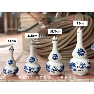 Nậm rượu thờ cúng, hũ đựng rượu trên ban thờ