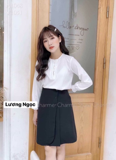 Chân váy chữ A phối cúc nhỏ | BigBuy360 - bigbuy360.vn