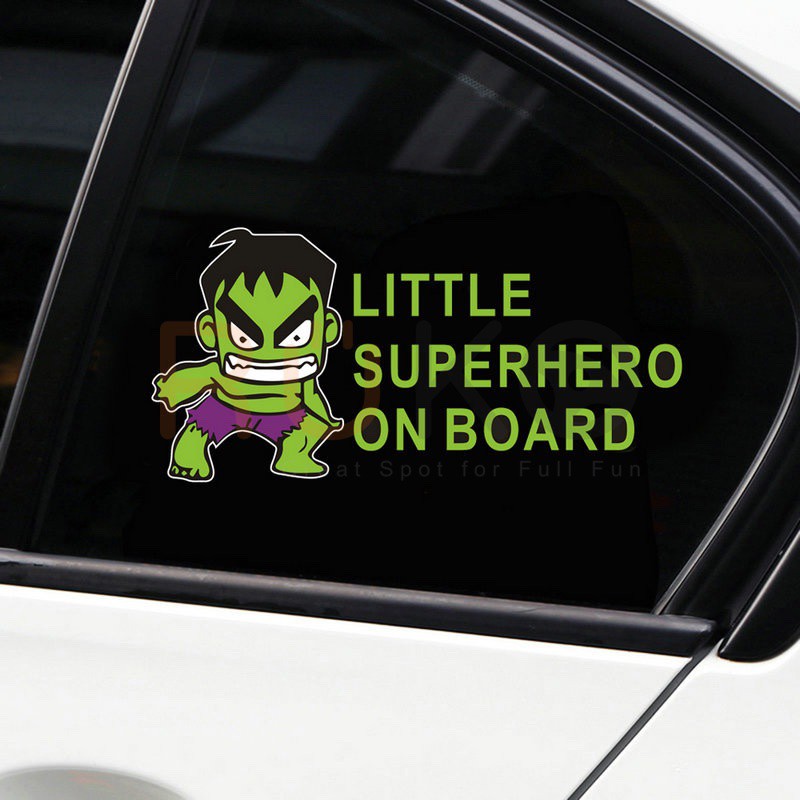 Sticker hình Hulk- người khổng lồ da xanh Little Superhero On Board