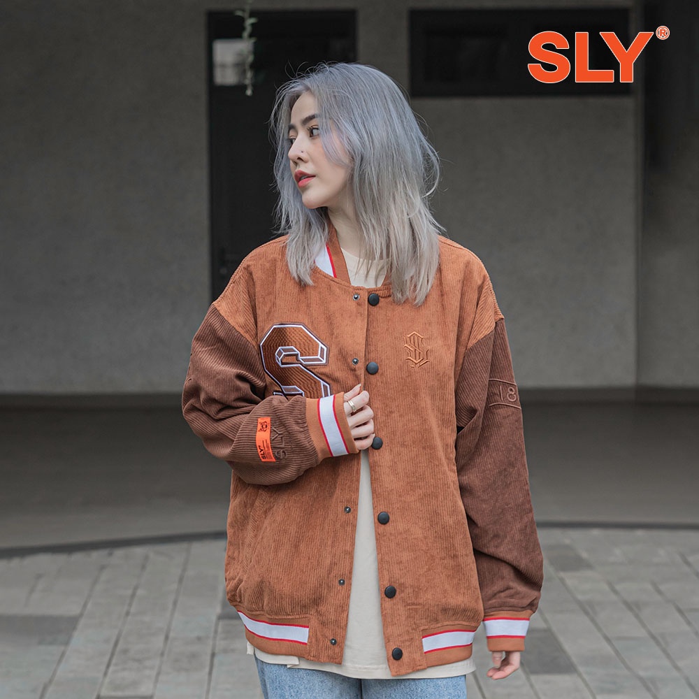 Áo khoác vải gân Corduroy SLY màu nâu