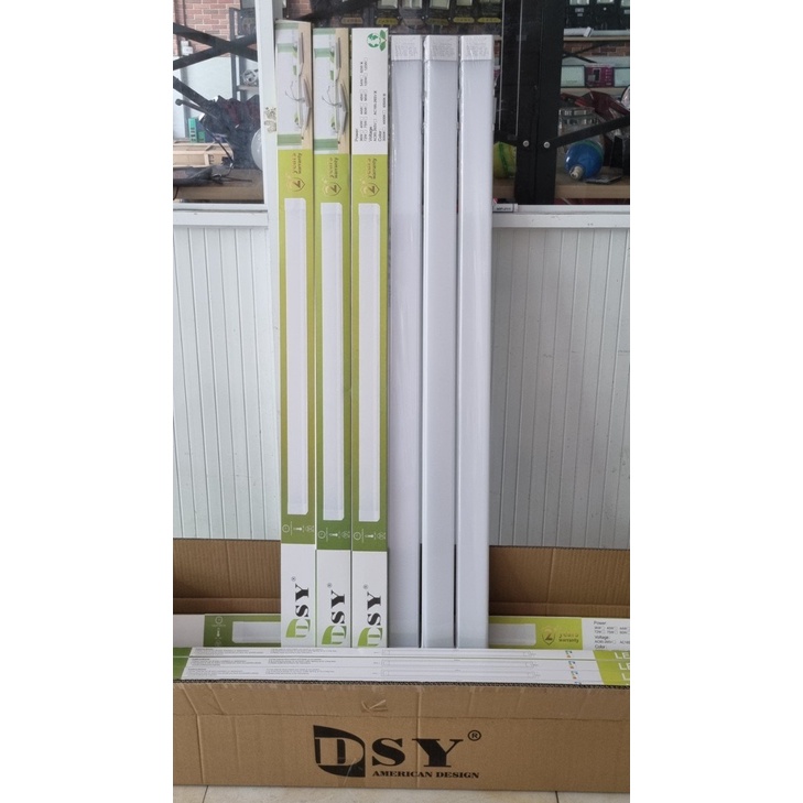 Thùng 10 Đèn  LED bán nguyệt 60W  DSY dài 1m2 siêu sáng cao cấp