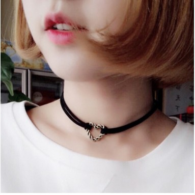 Vòng cổ Choker trang sức phong cách thời trang Hàn Quốc đẹp độc rẻ sang chảnh sexy mùa hè 2017
