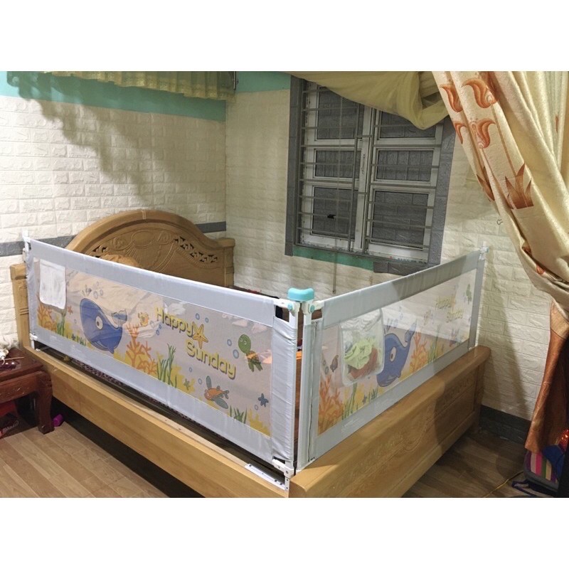 thanh chắn giường an toàn cho bé