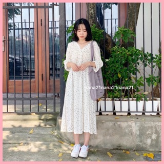 Váy hoa nhí dáng dài cổ tim