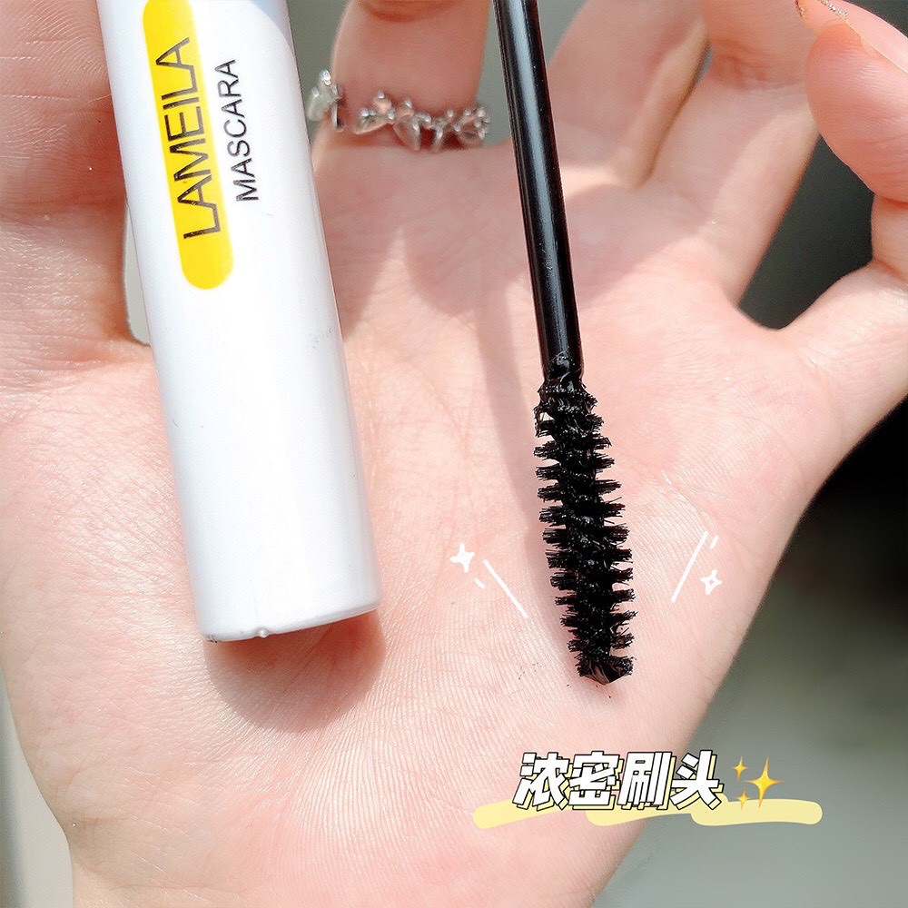 ￼Mascara Lameila chuốt mi giúp làm cong dài mi
