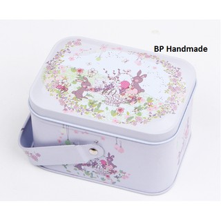 Hộp thiếc mini cổ điển