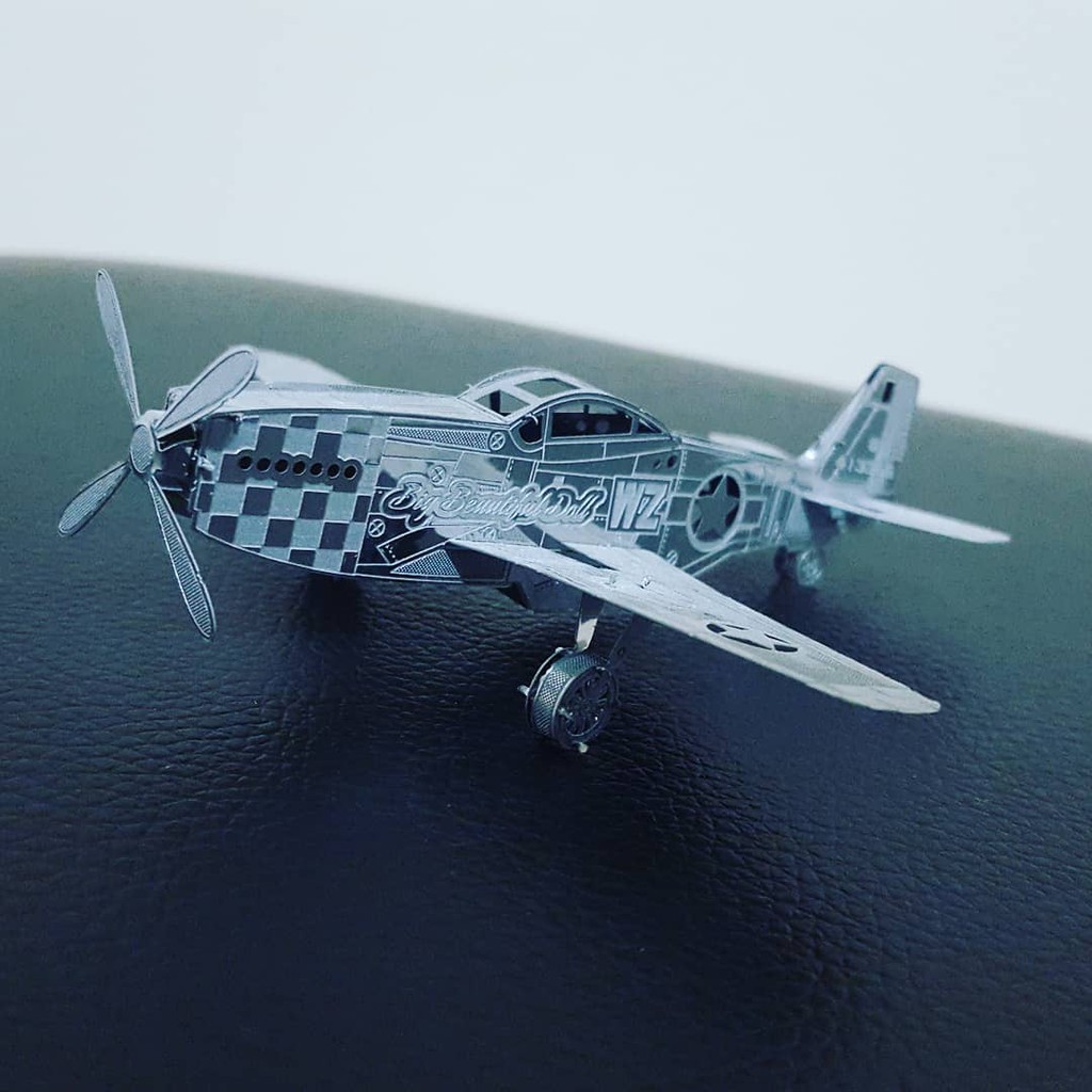 Mô hình 3D kim loại lắp ráp Máy bay tiêm kích P-51 Mustang [Chưa lắp]