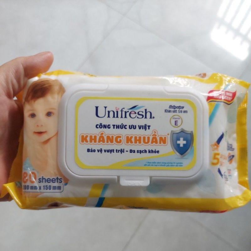Khăn ướt unifresh không mùi 80 tờ