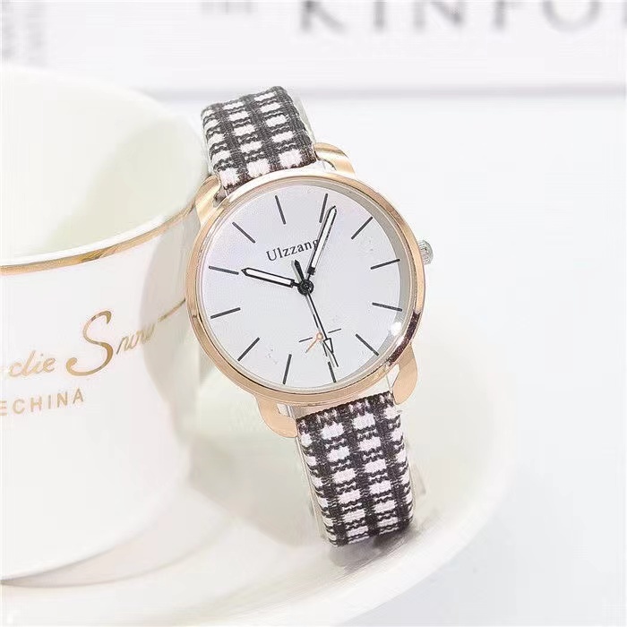 Đồng Hồ Đeo Tay Mini Chống Thấm Nước Phong Cách Hàn Quốc Cho Nữ