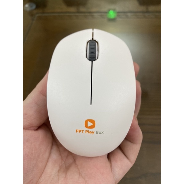 Chuột không dây FPT play box V182