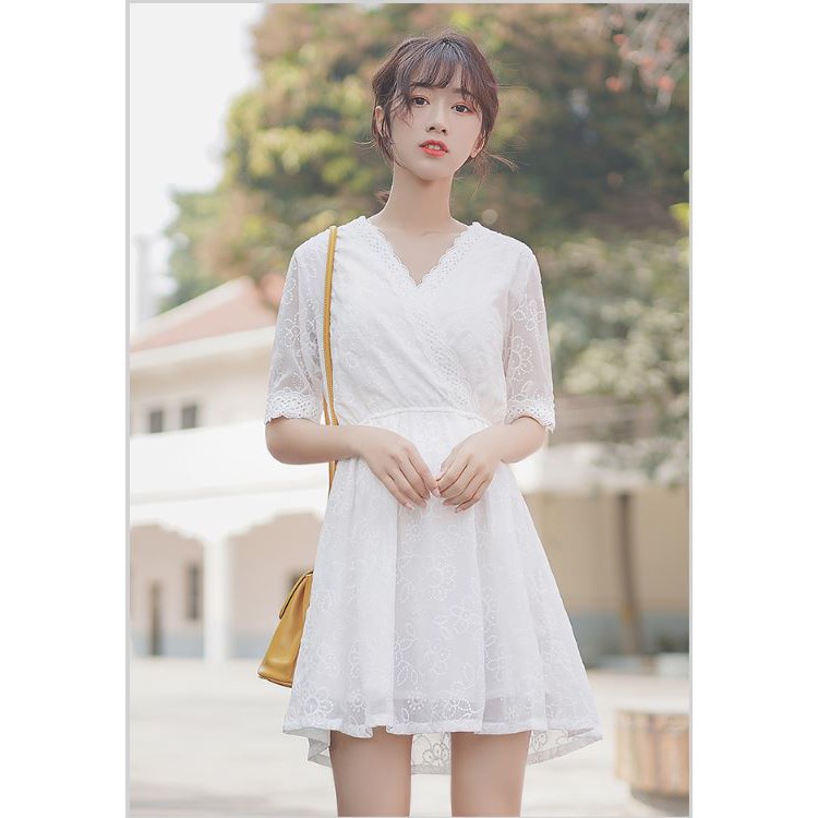 Đầm váy nữ đi chơi đi dạo phối ren 4YOUNG FASHION | BigBuy360 - bigbuy360.vn