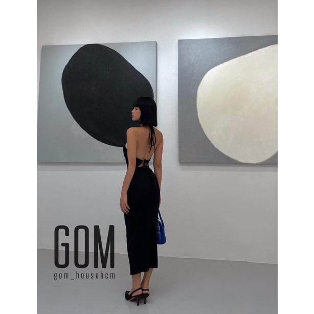 Áo yếm kèm chân váy (Ảnh shop chụp)